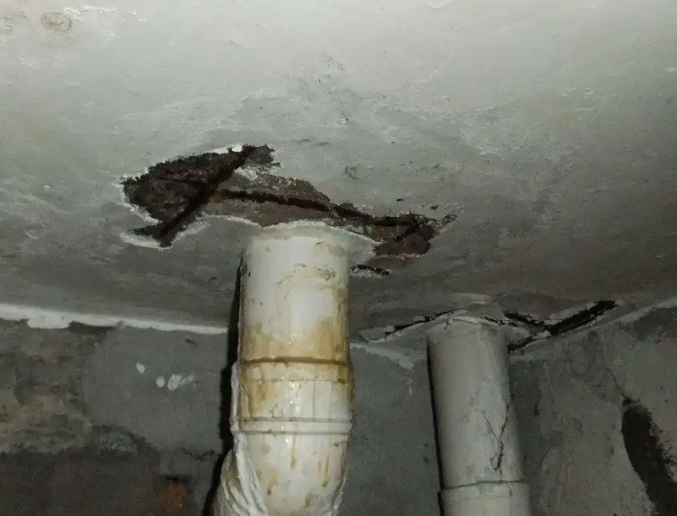 云县卫生间漏水维修公司浅析云县卫生间渗水维修的方法